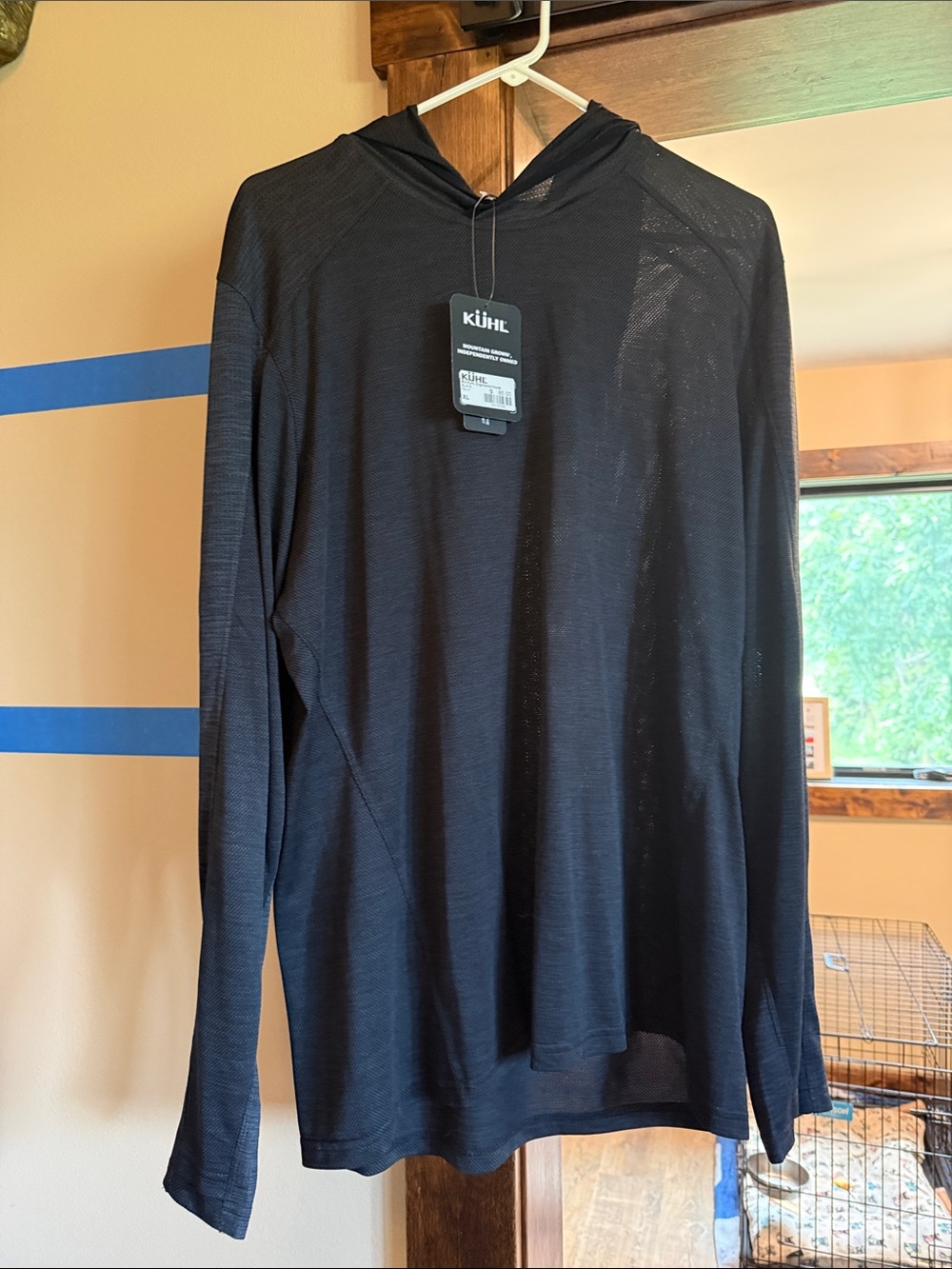 Kuhl Men's Black Hooded Long-Sleeve Lightweight Shirt